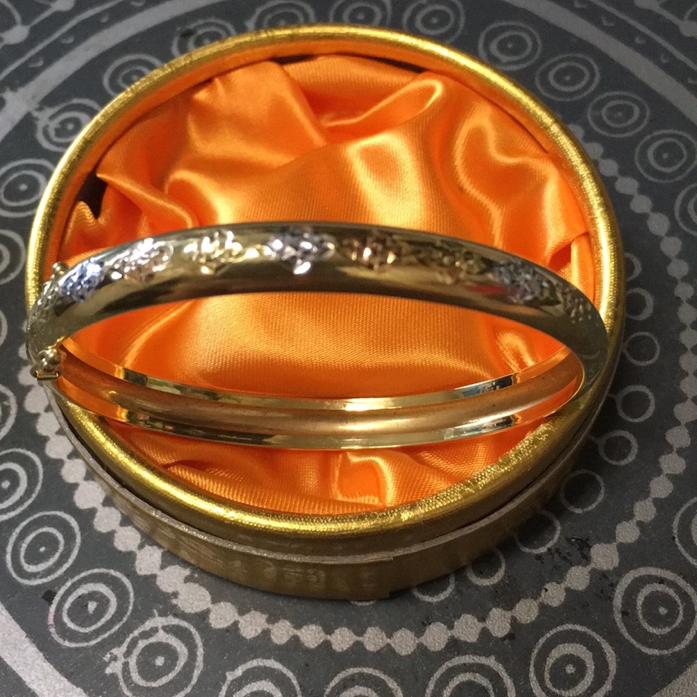 Bangle